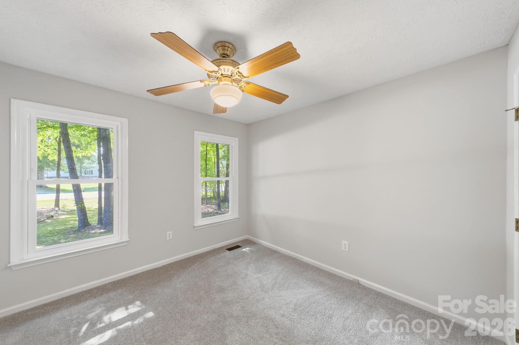 617 Autumn Drive — Harrisburg