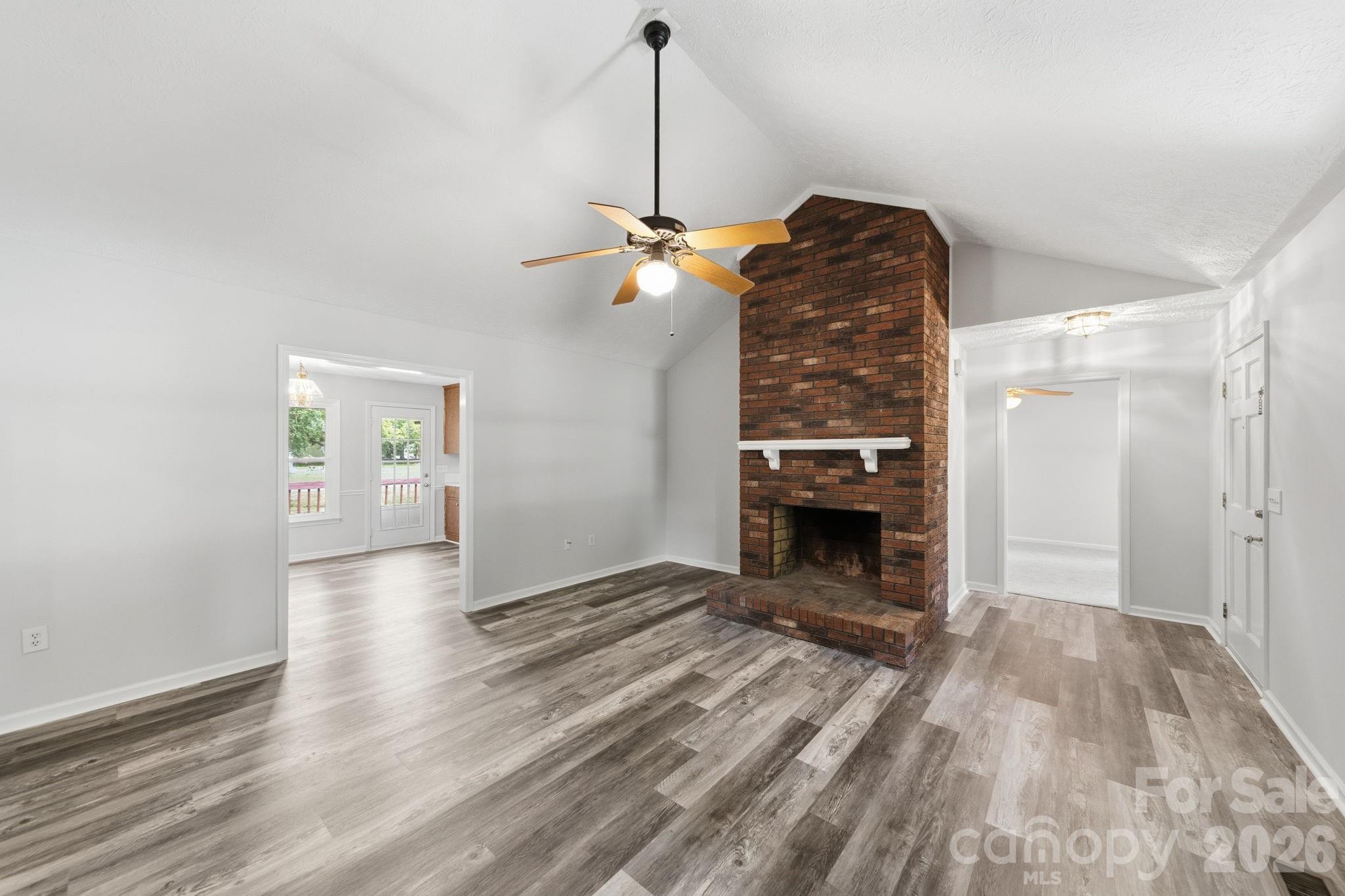 617 Autumn Drive — Harrisburg