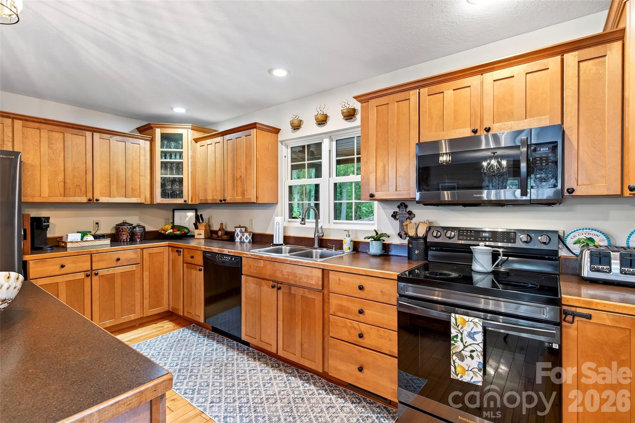 108 High Lake Drive — Nebo