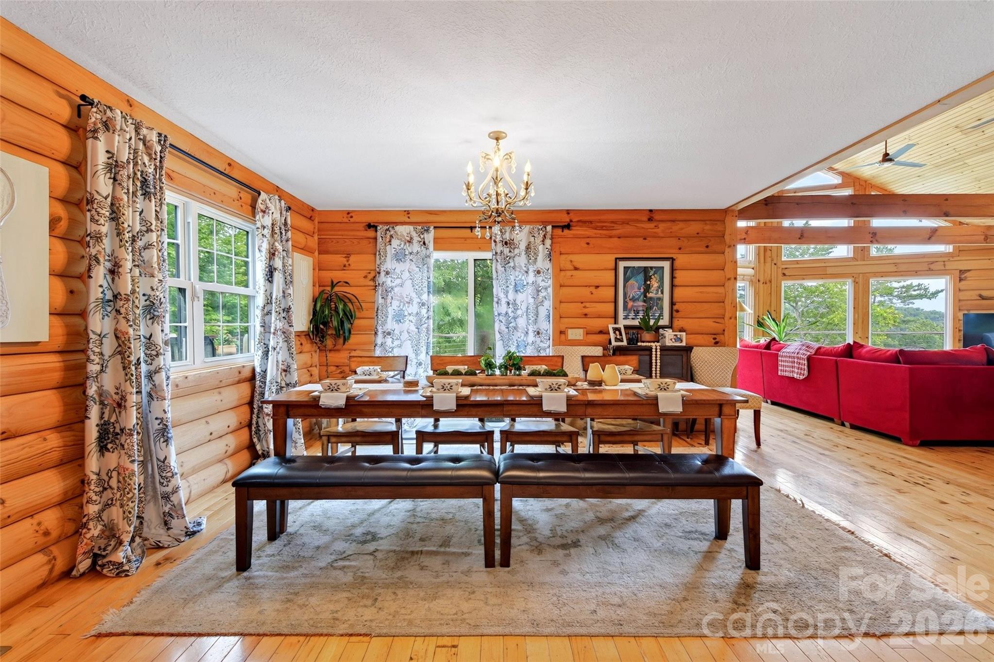 108 High Lake Drive — Nebo