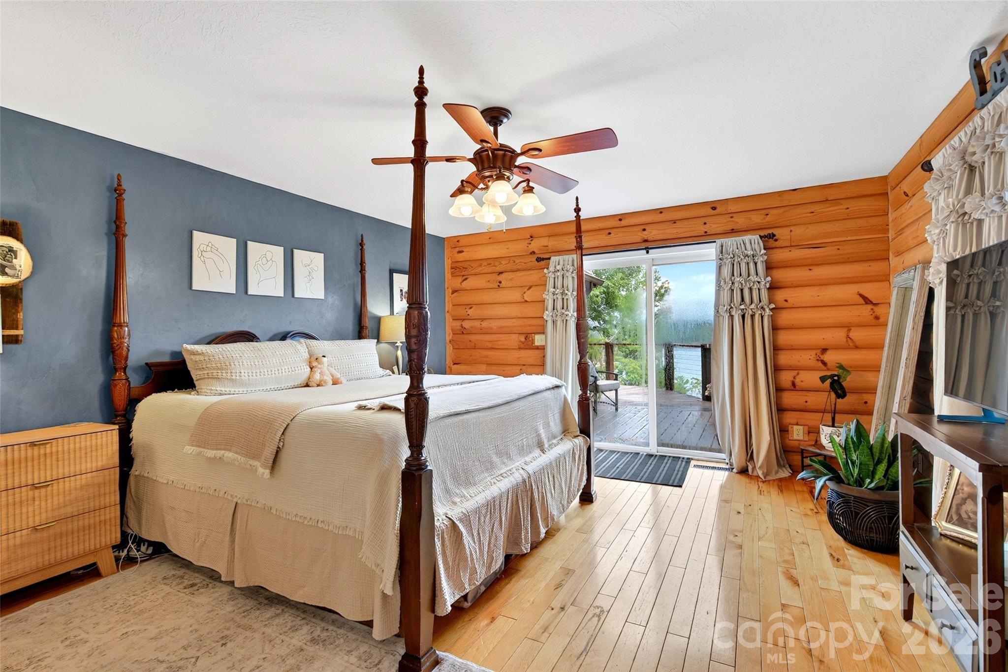 108 High Lake Drive — Nebo