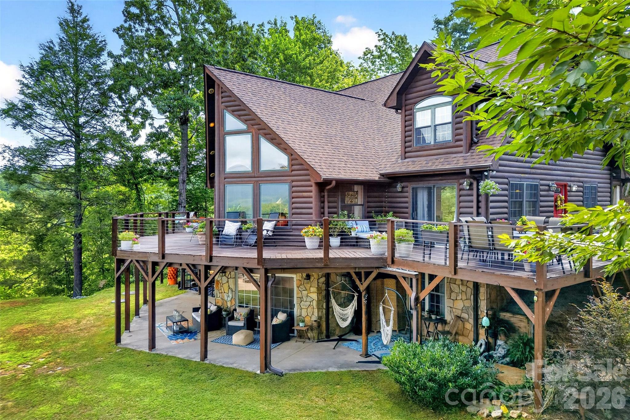108 High Lake Drive — Nebo