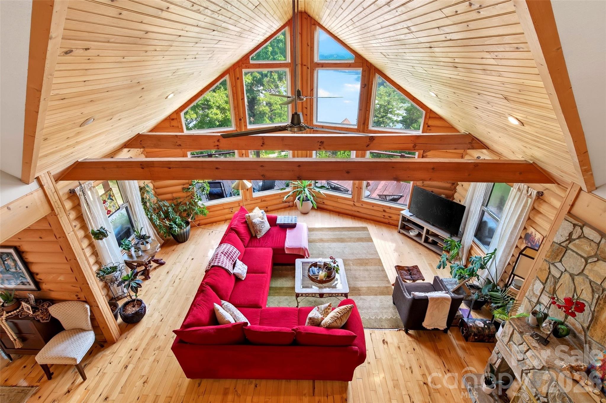 108 High Lake Drive — Nebo