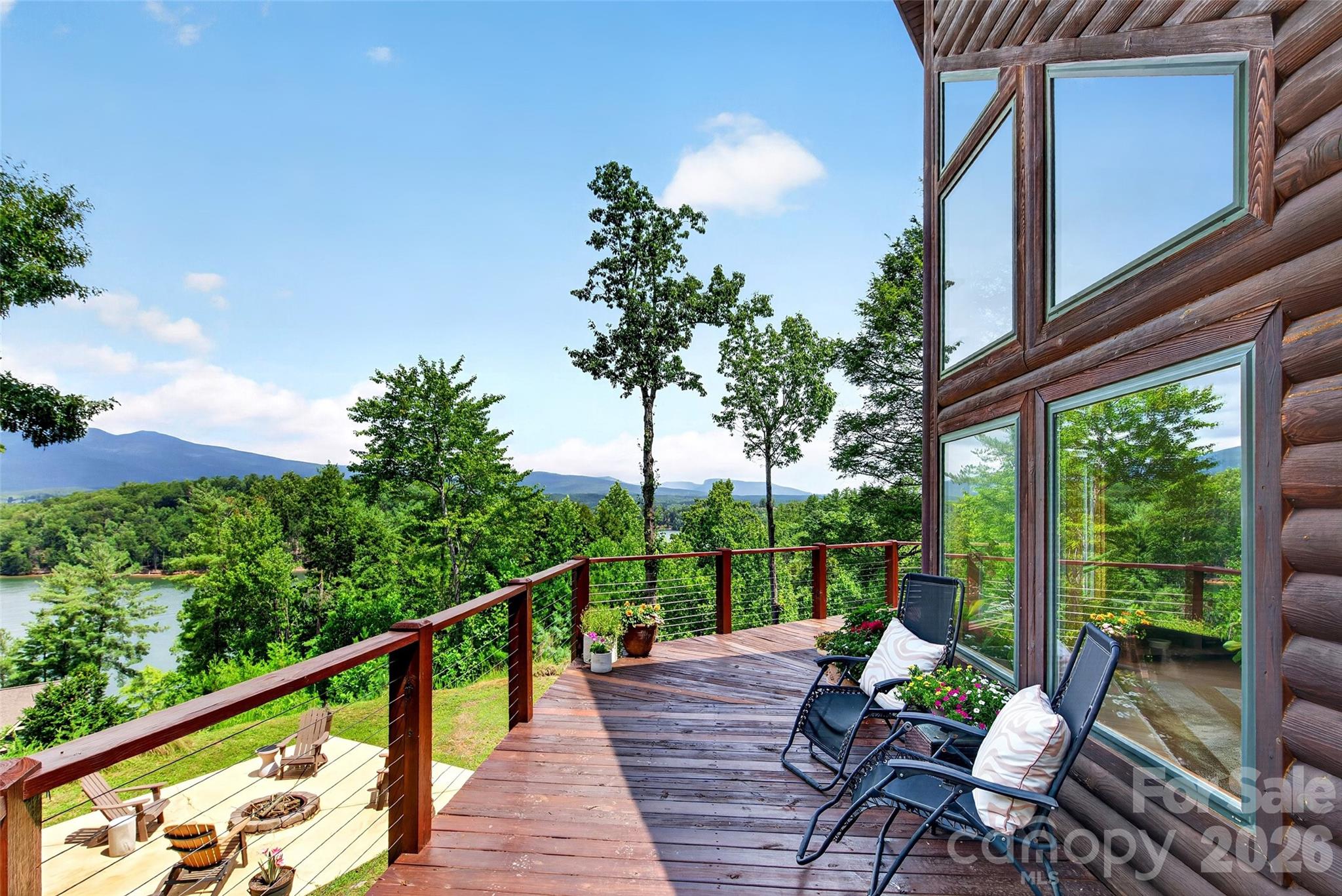 108 High Lake Drive — Nebo