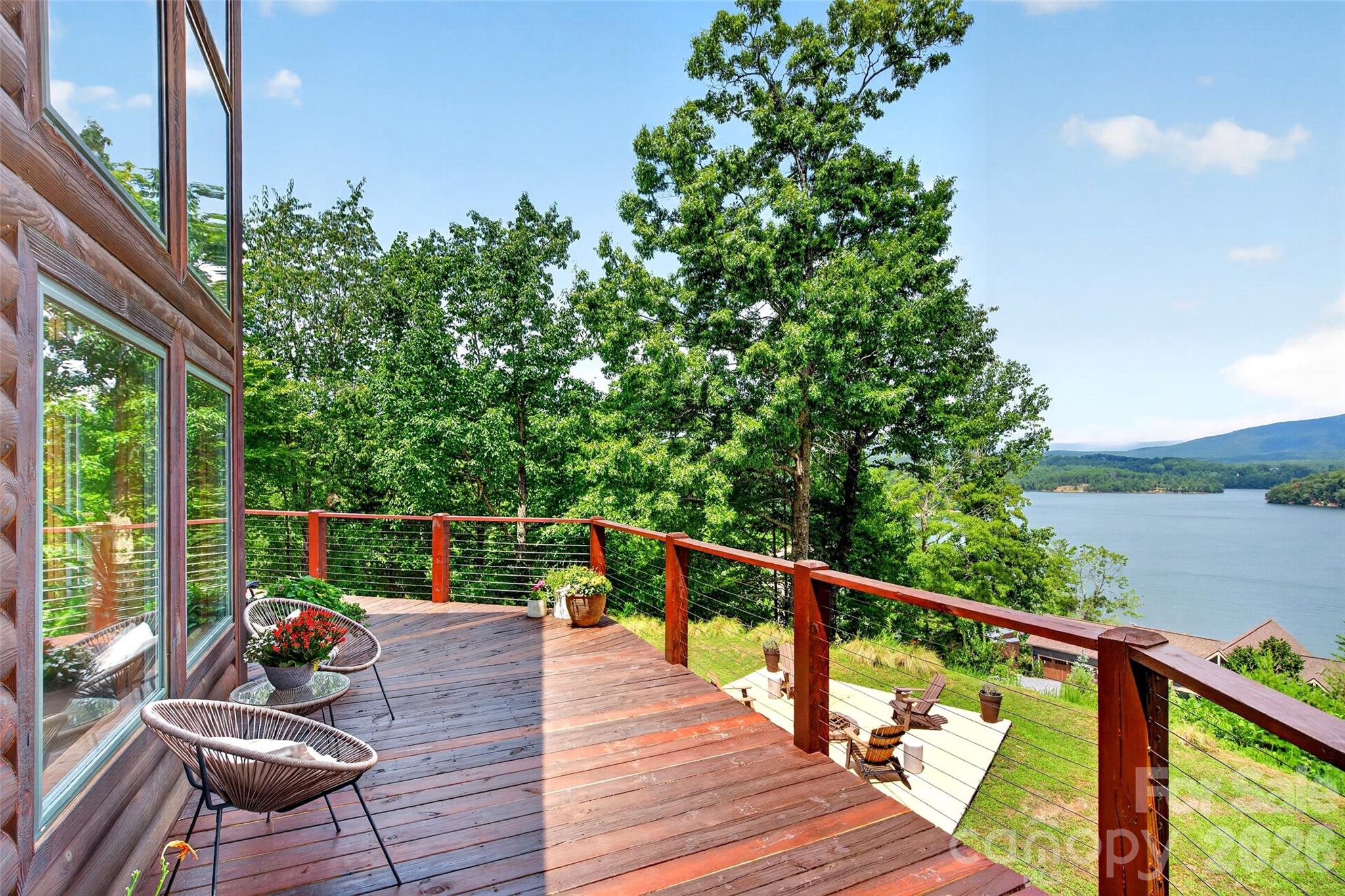 108 High Lake Drive — Nebo