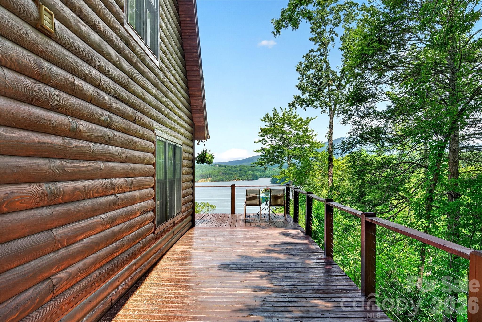 108 High Lake Drive — Nebo