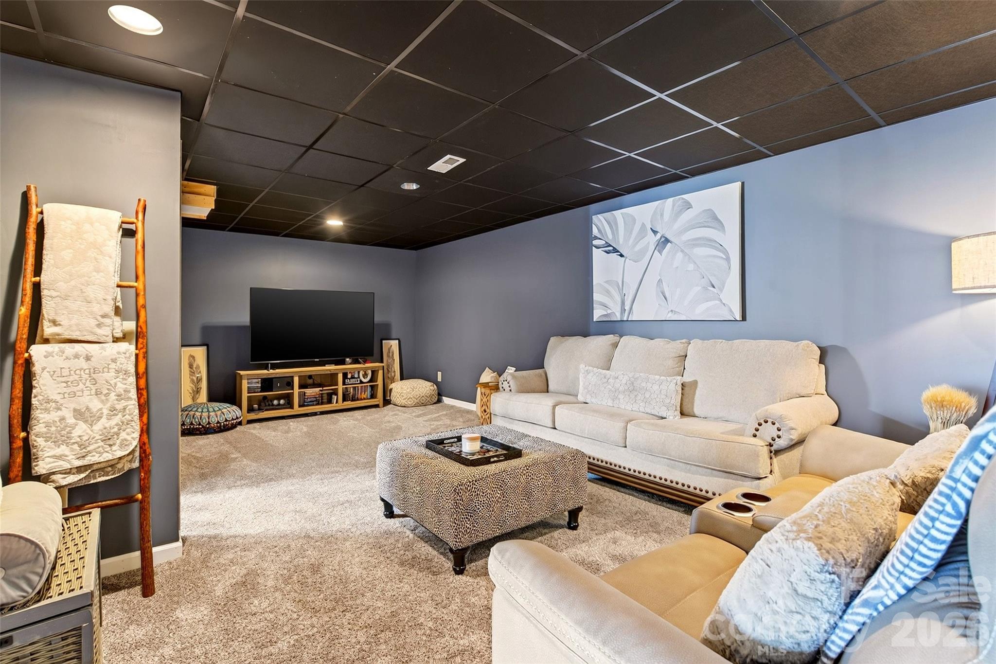 108 High Lake Drive — Nebo
