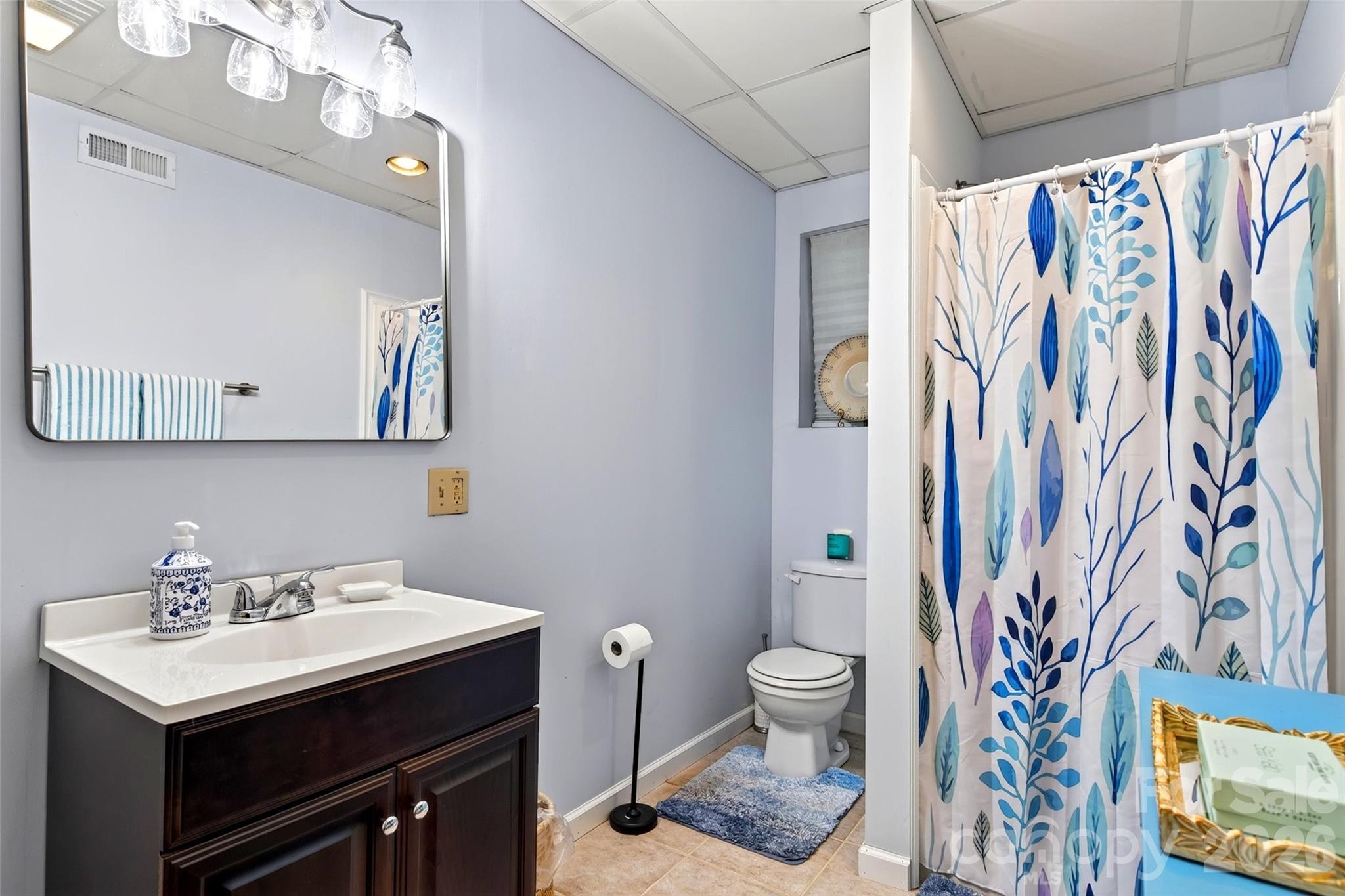 108 High Lake Drive — Nebo