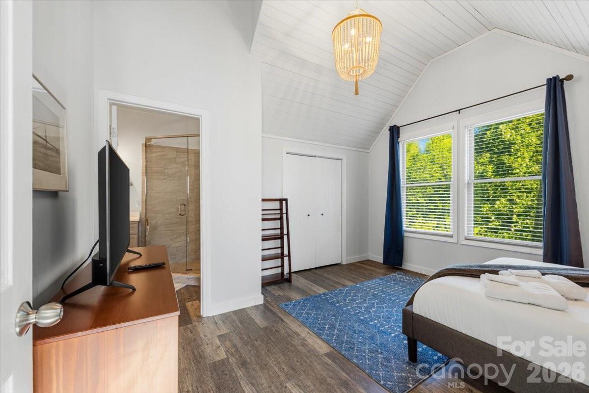 109 Portmanvilla Road — Black Mountain