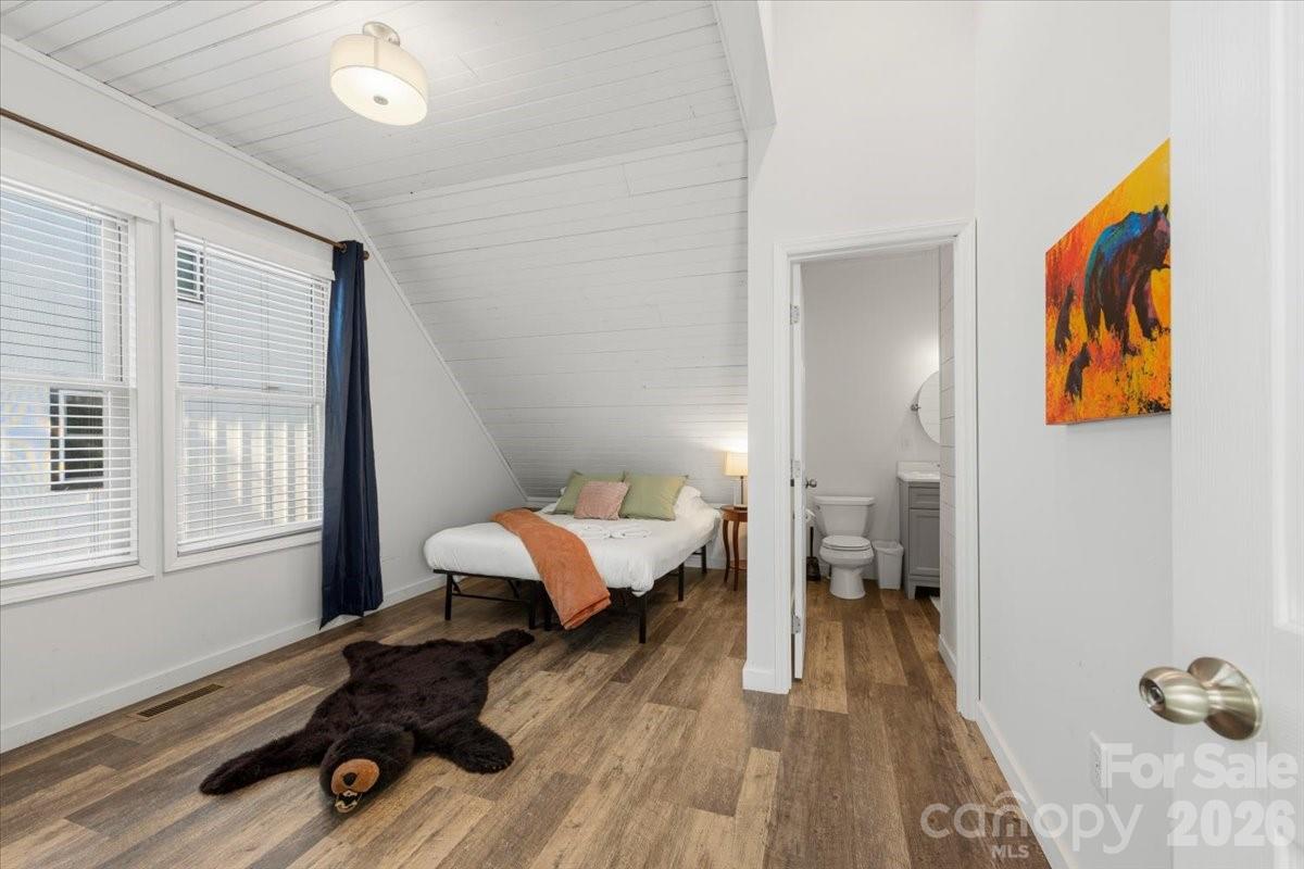 109 Portmanvilla Road — Black Mountain