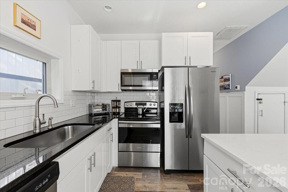 109 Portmanvilla Road — Black Mountain