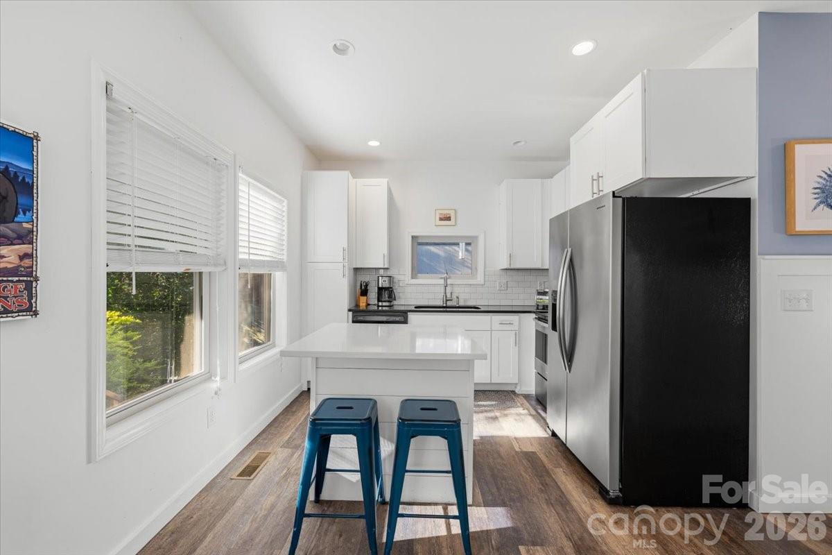 109 Portmanvilla Road — Black Mountain