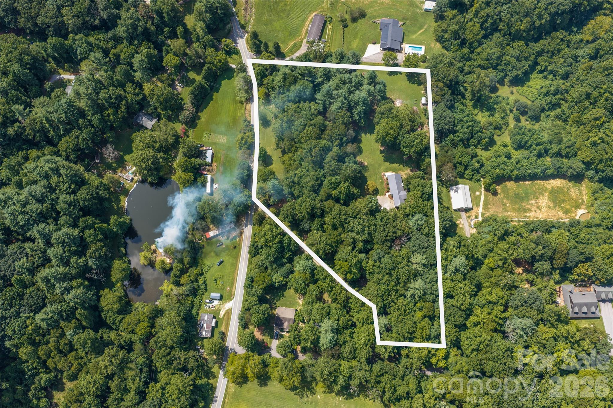 360 Pinners Cove Road — Asheville