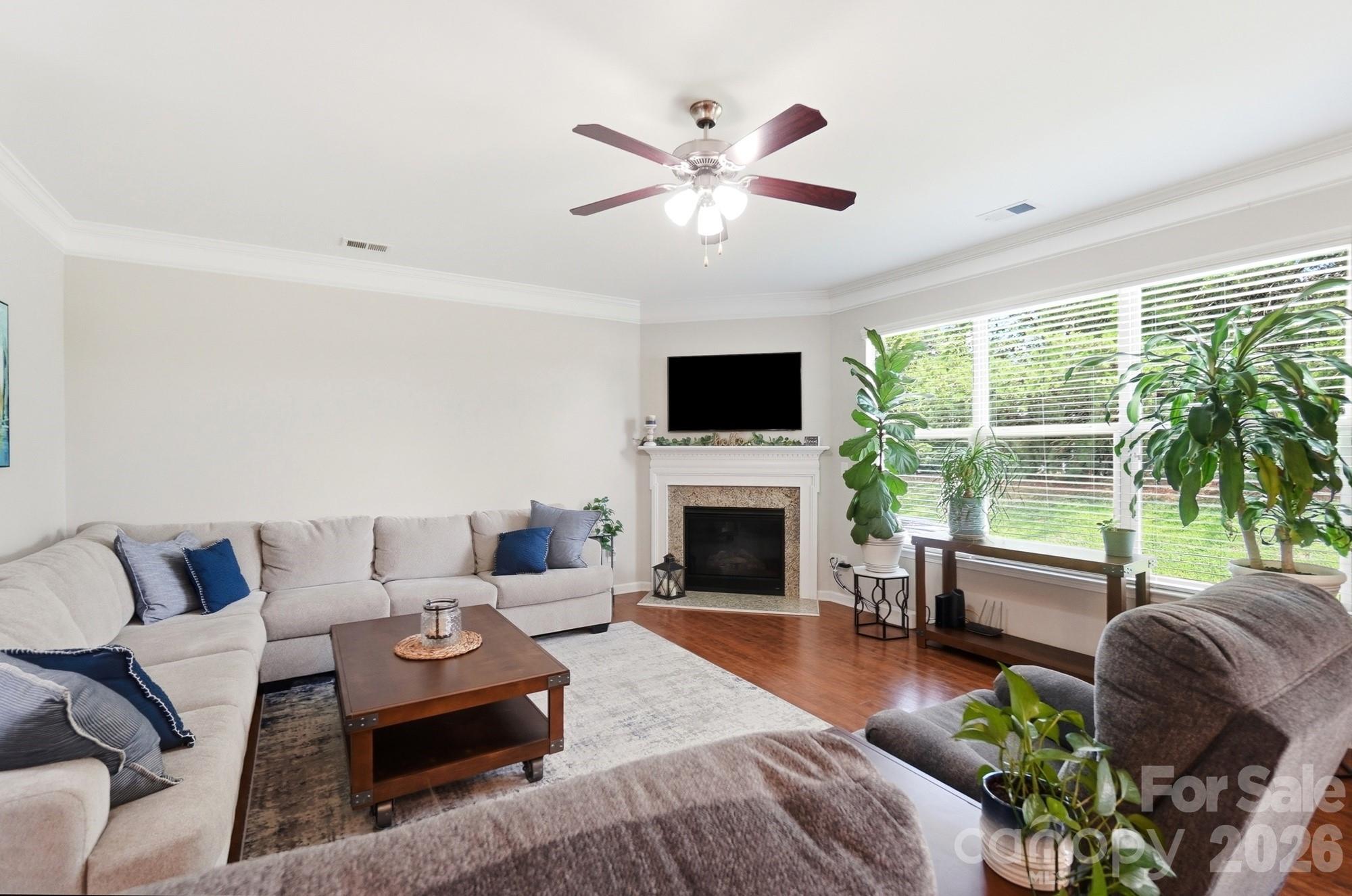 105 Kingston Drive — Mount Holly