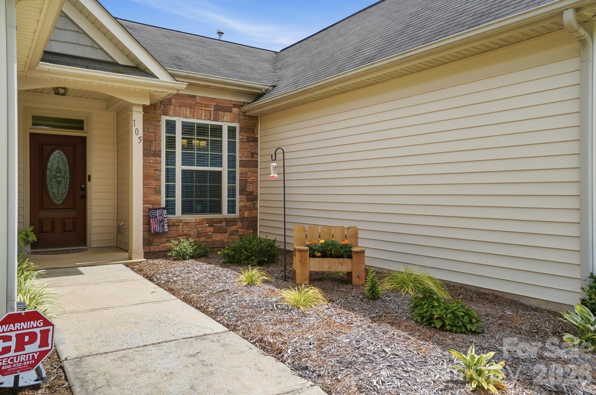 105 Kingston Drive — Mount Holly