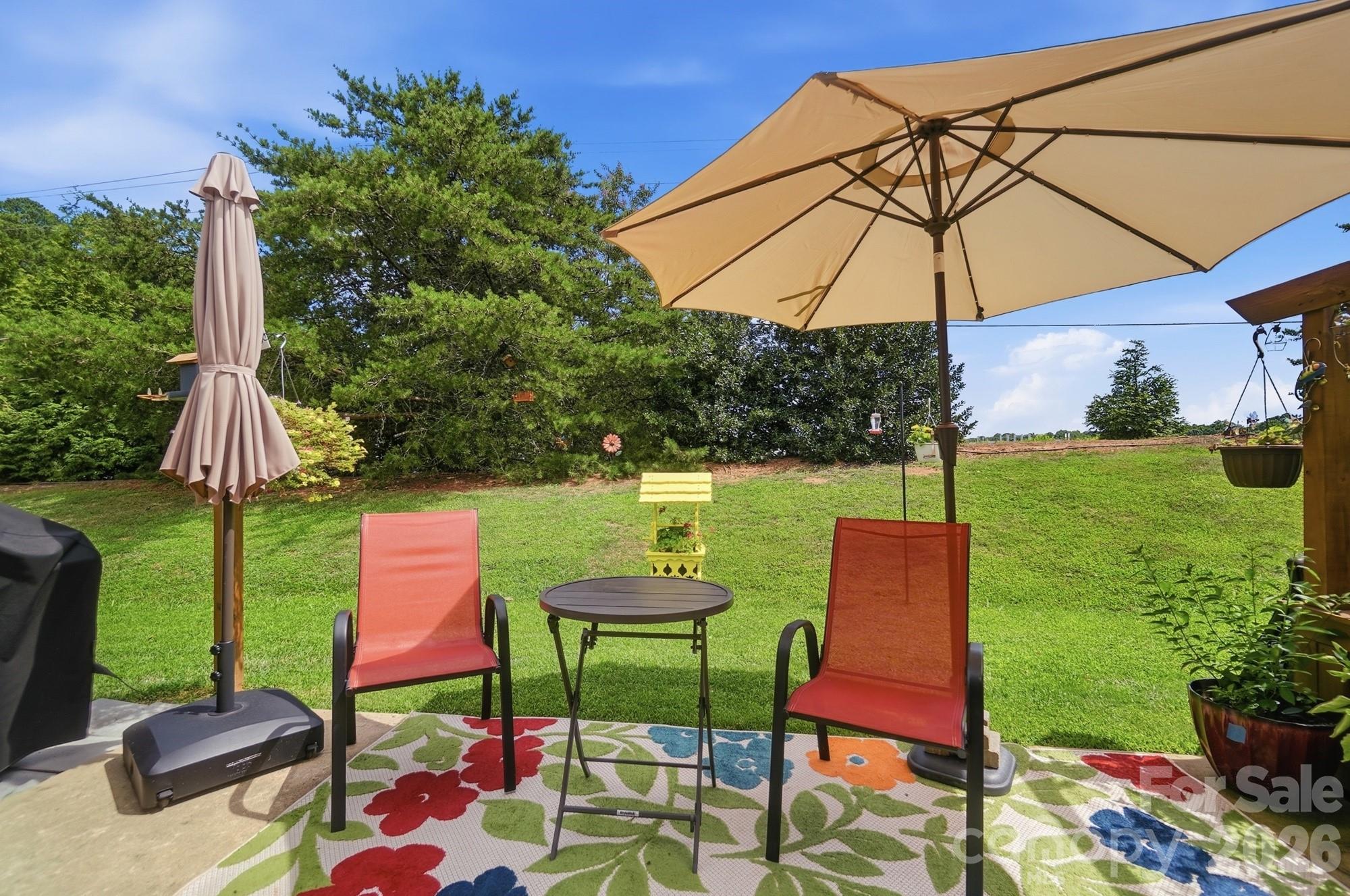 105 Kingston Drive — Mount Holly