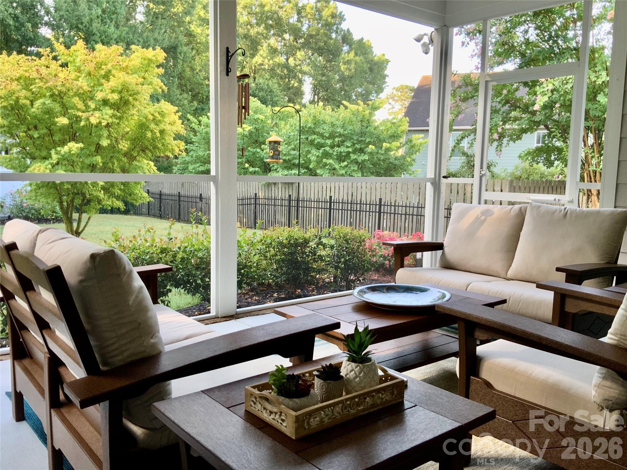 5064 Stonehill Lane — Matthews