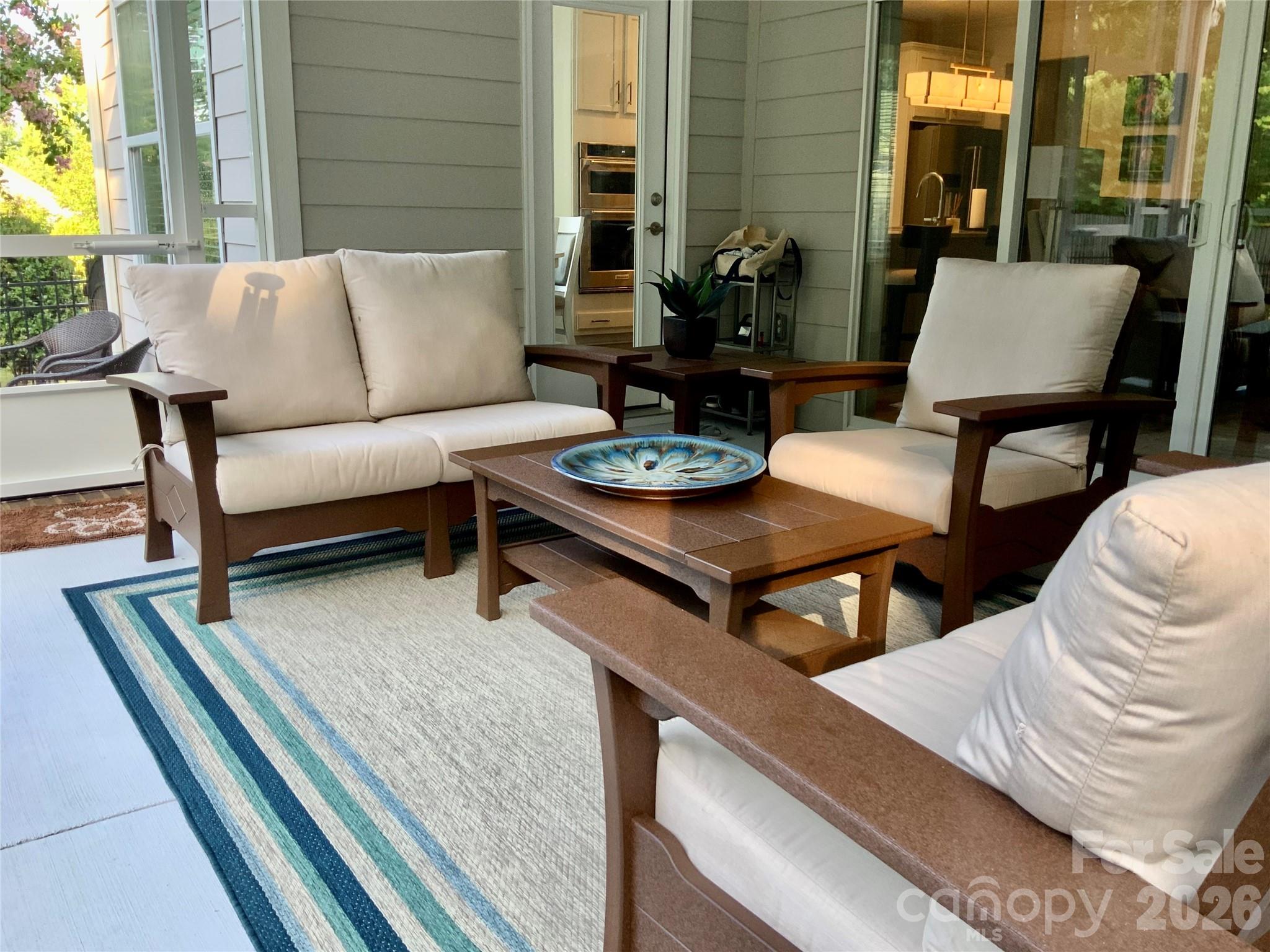 5064 Stonehill Lane — Matthews