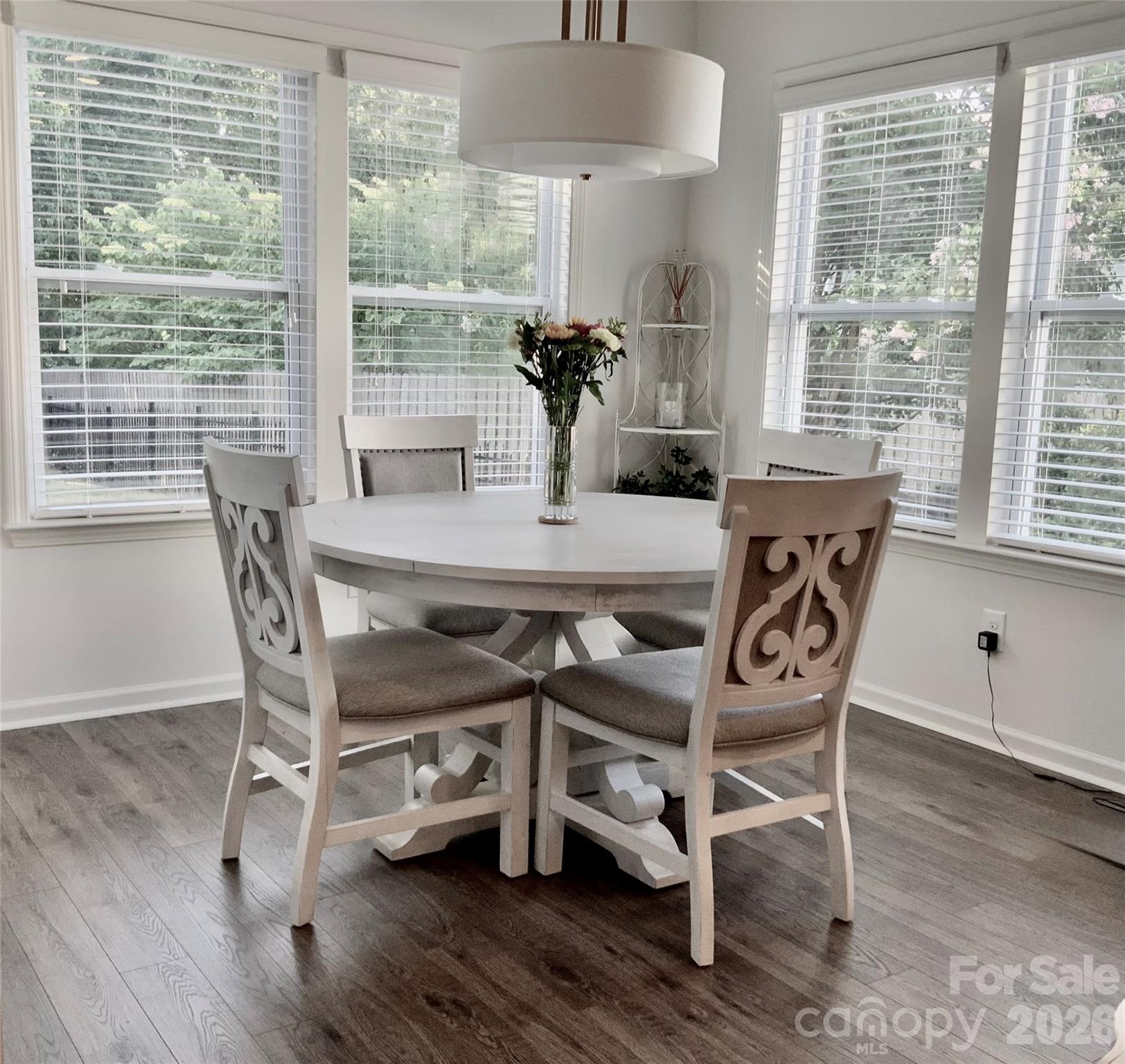 5064 Stonehill Lane — Matthews