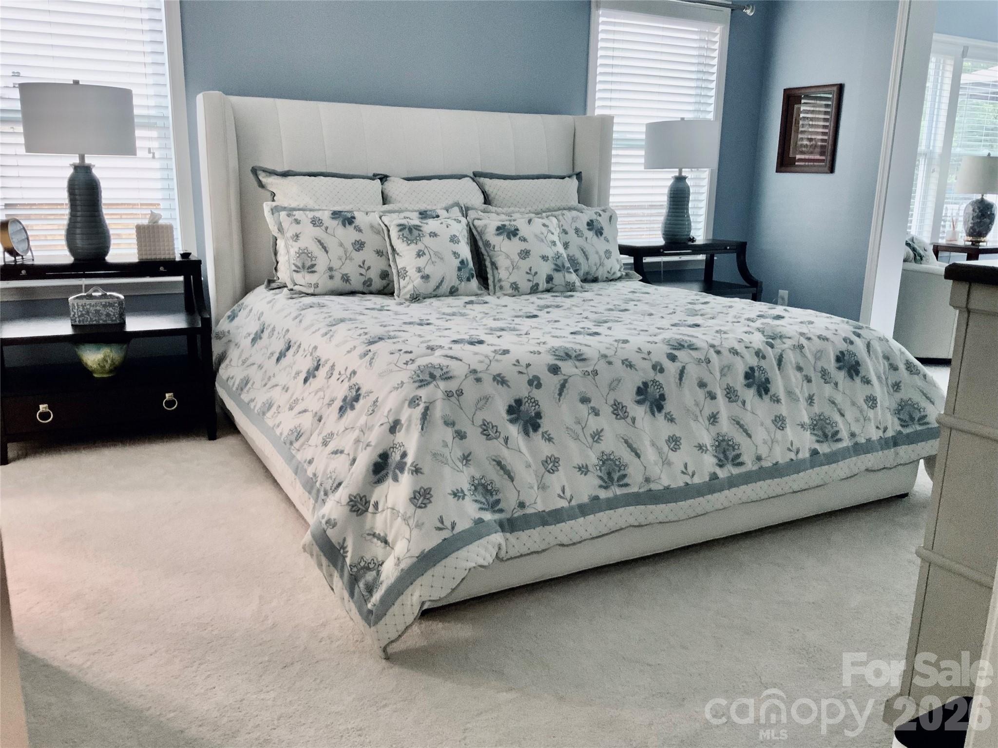 5064 Stonehill Lane — Matthews