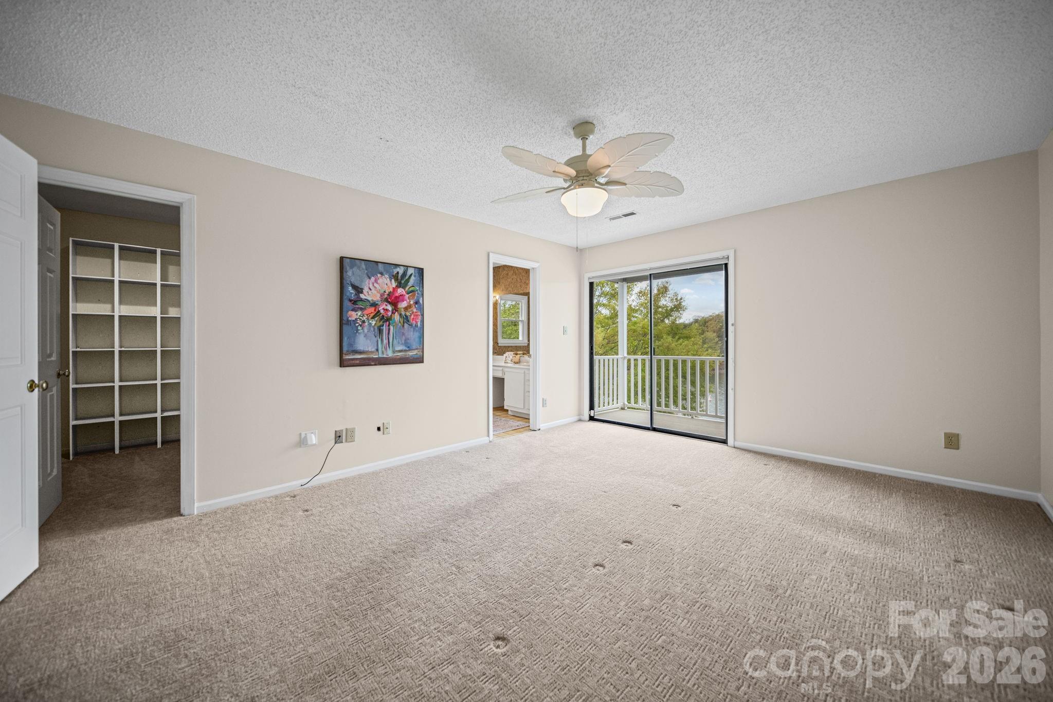 529 Catspaw Road — Statesville