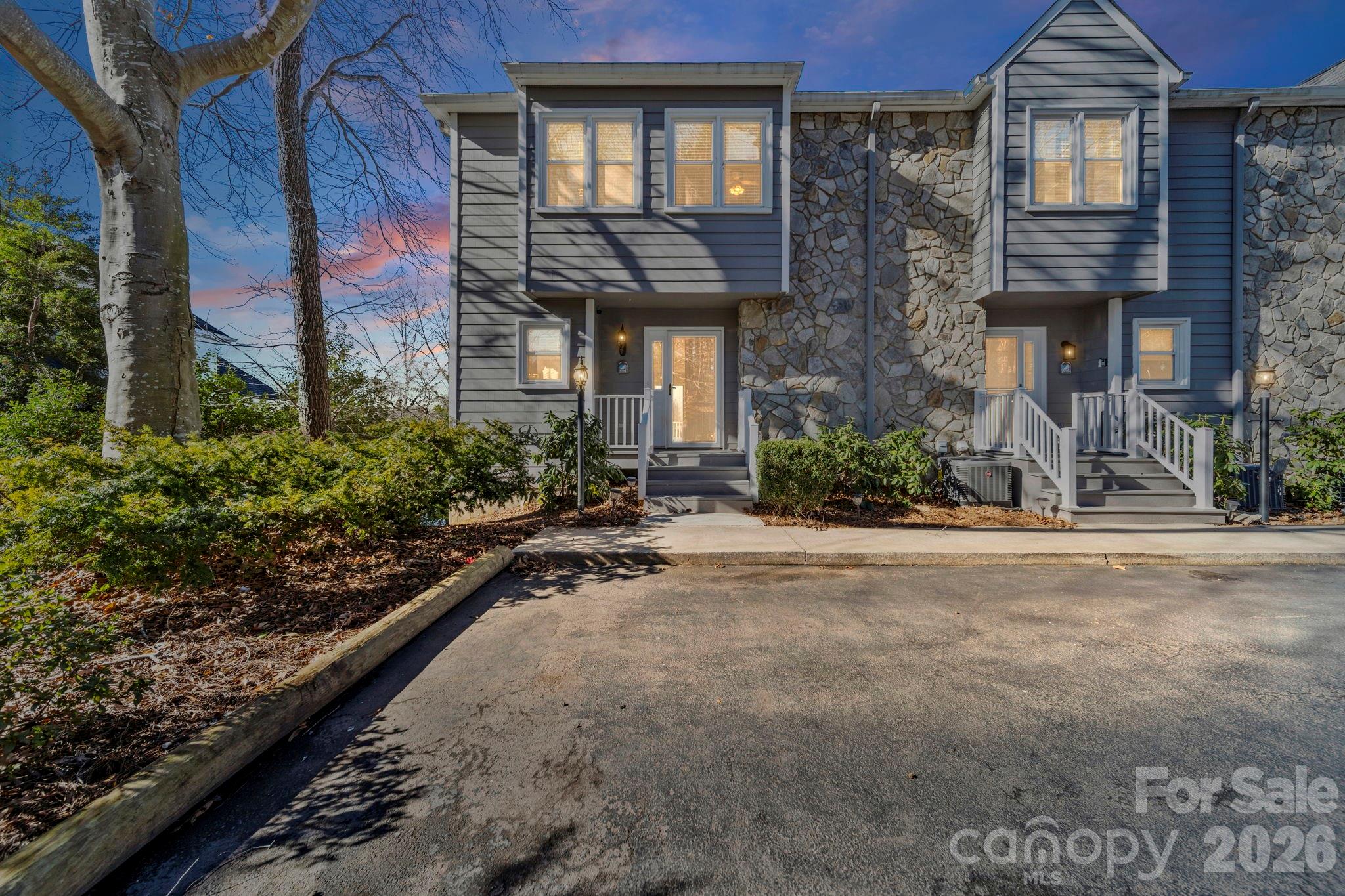 529 Catspaw Road — Statesville