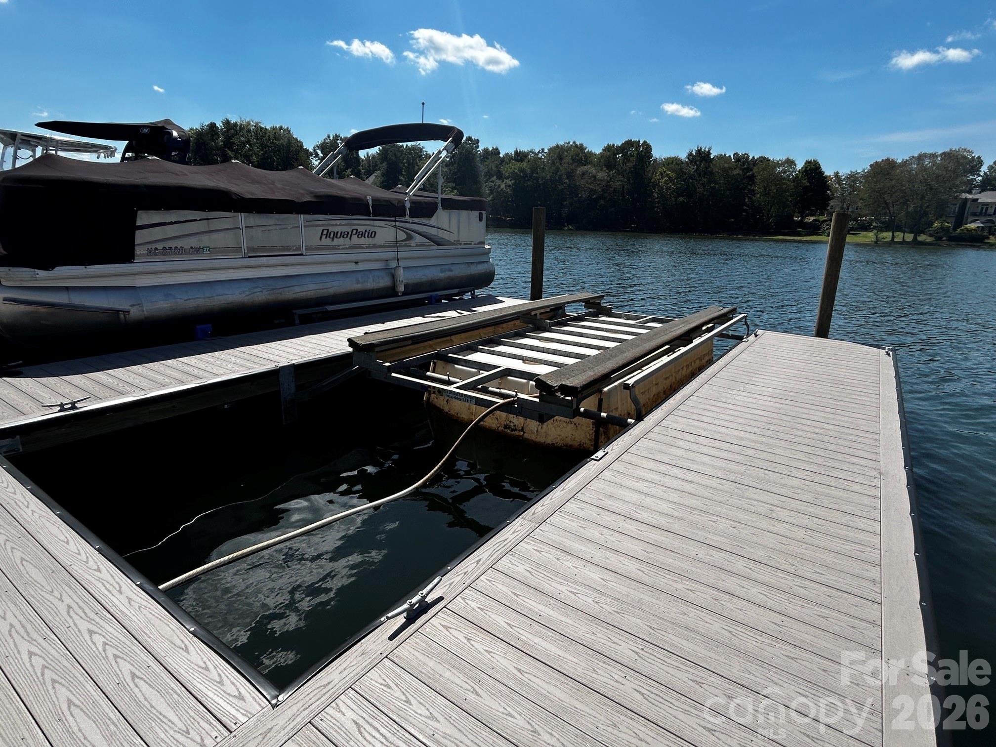 529 Catspaw Road — Statesville