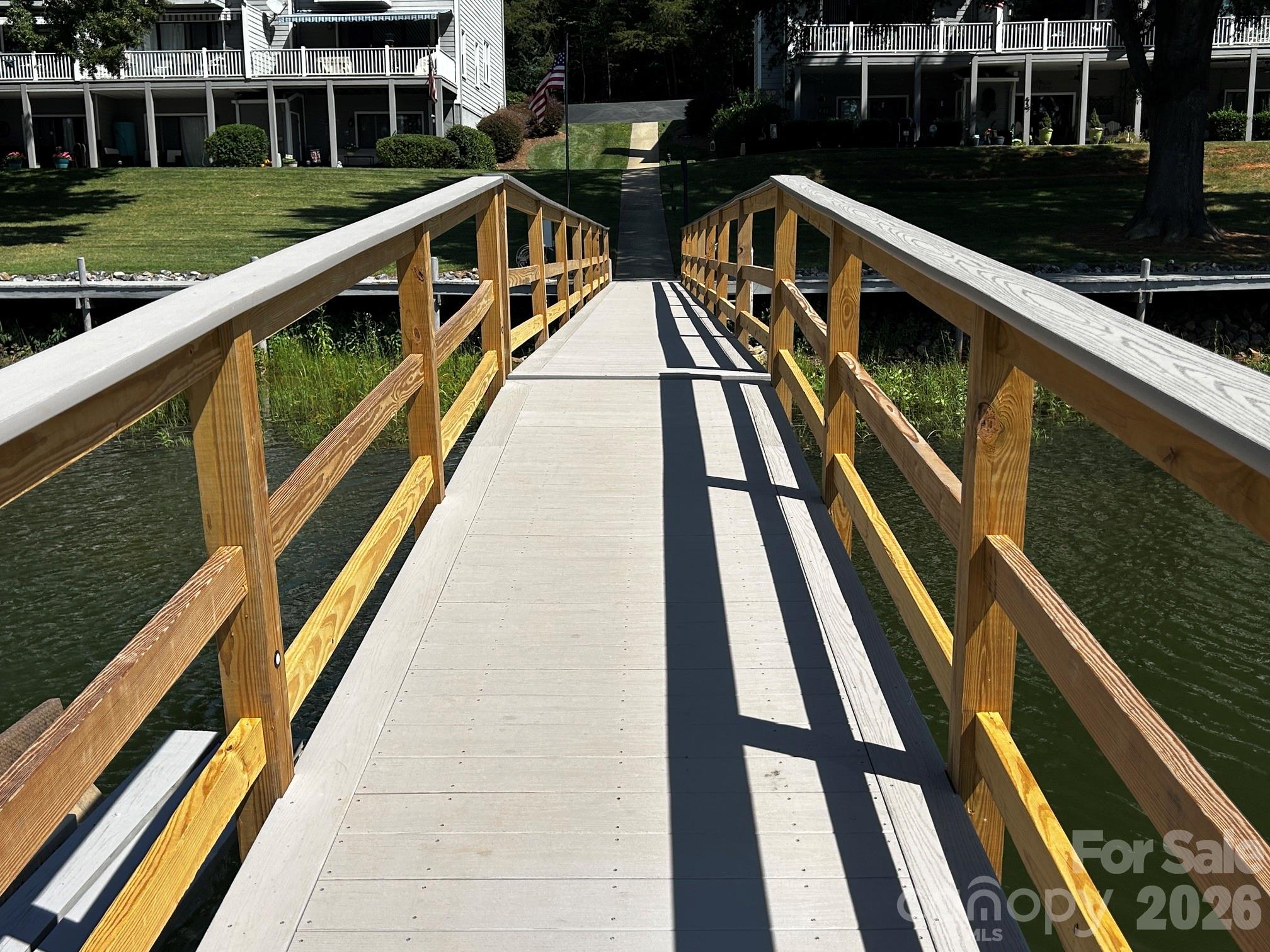 529 Catspaw Road — Statesville