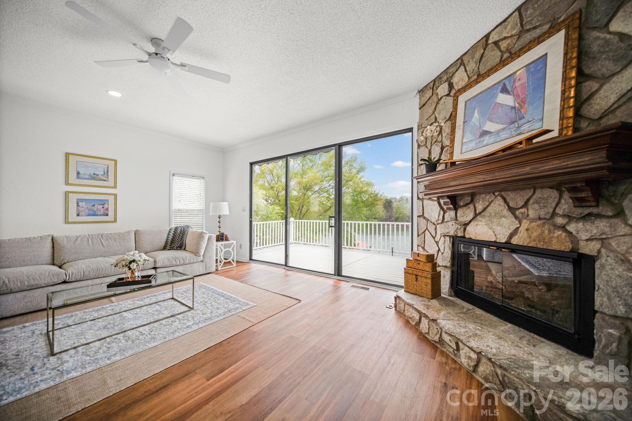 529 Catspaw Road — Statesville
