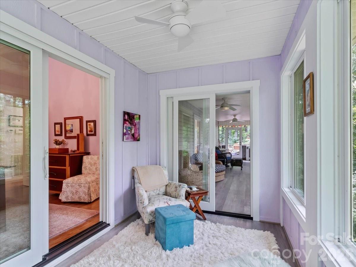 30 Kalmia Cove — Burnsville