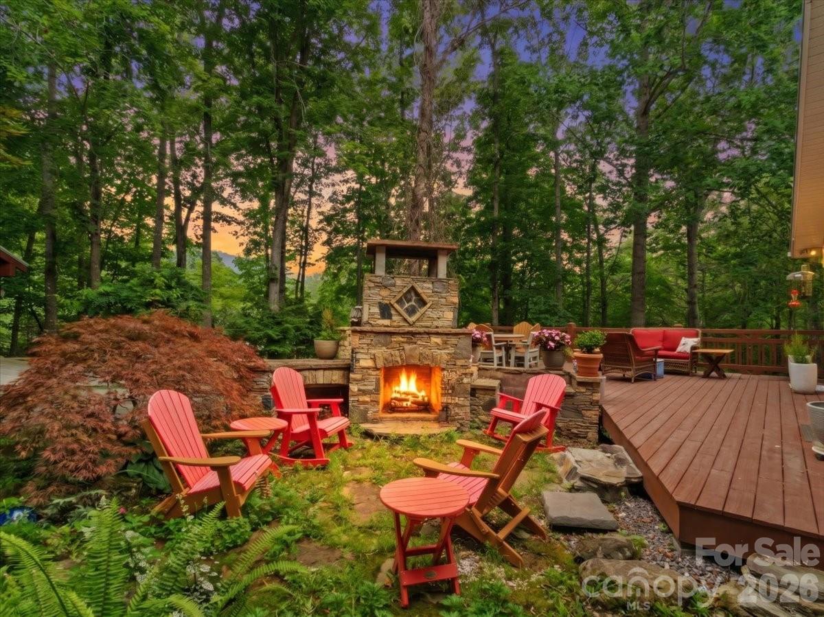 30 Kalmia Cove — Burnsville