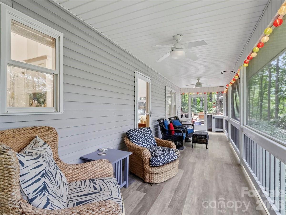 30 Kalmia Cove — Burnsville