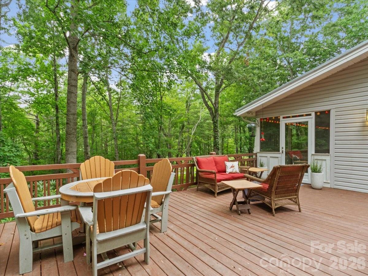 30 Kalmia Cove — Burnsville