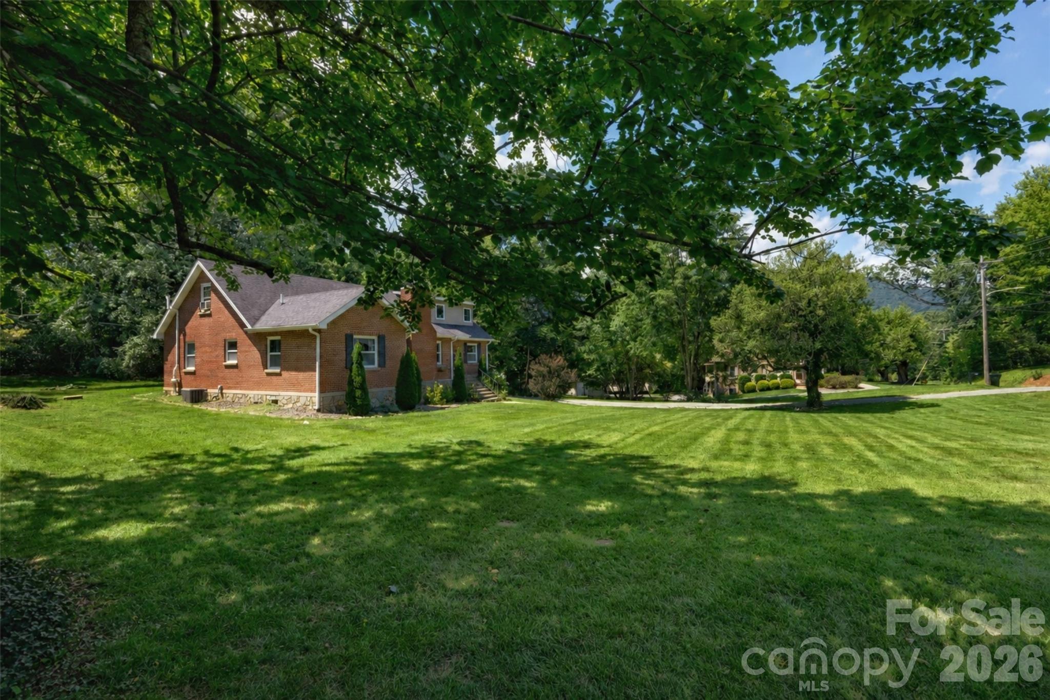 317 Balsam Drive — Waynesville