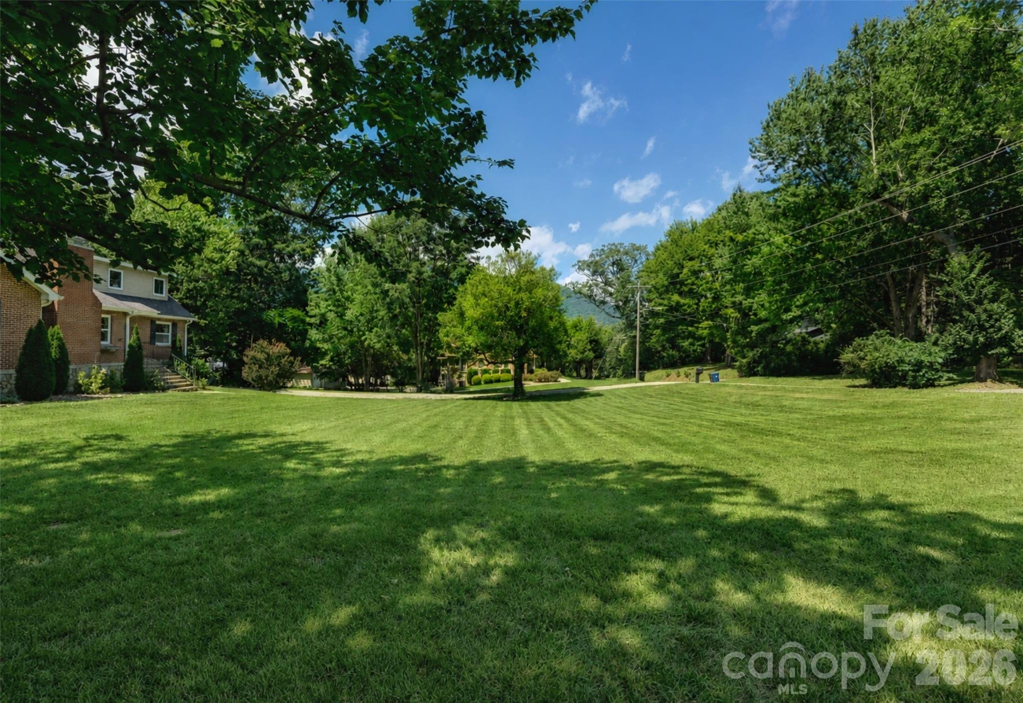 317 Balsam Drive — Waynesville