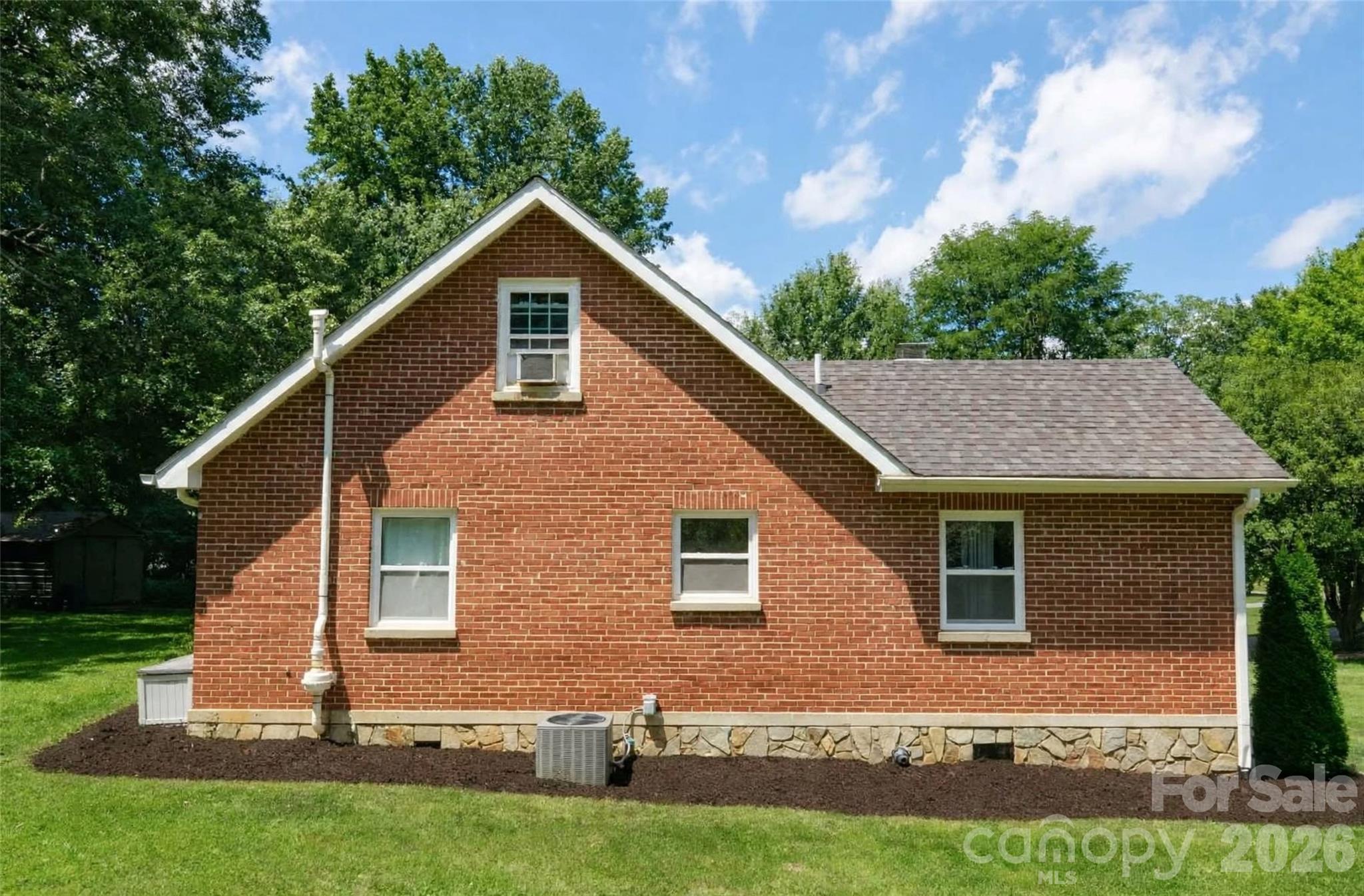 317 Balsam Drive — Waynesville