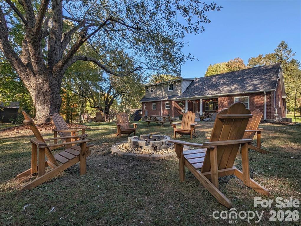317 Balsam Drive — Waynesville