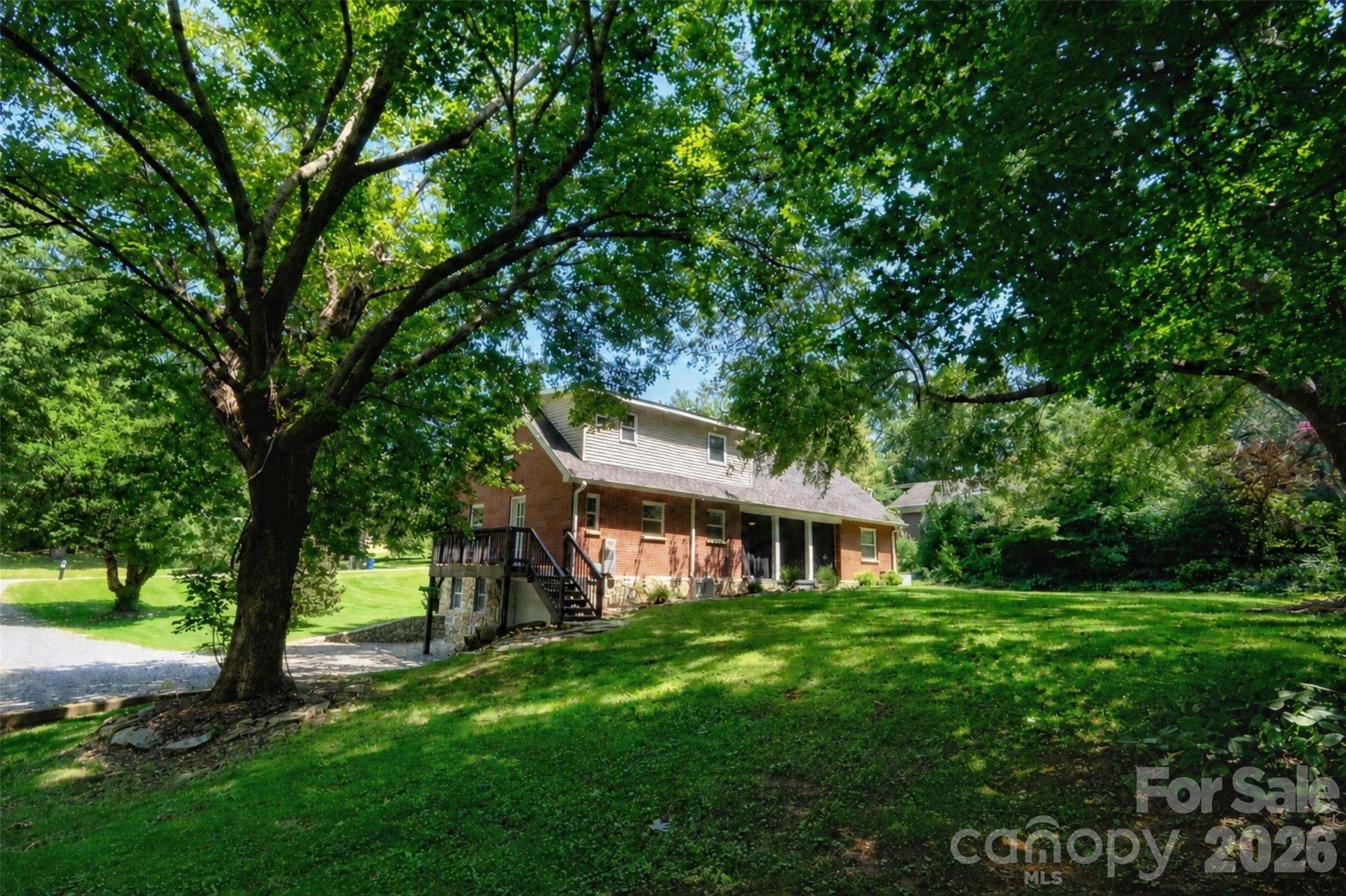 317 Balsam Drive — Waynesville