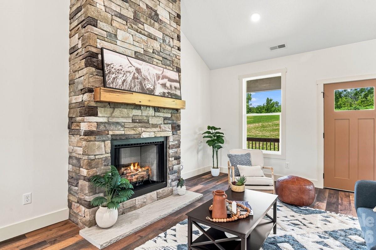 30 Johnny Roberts Road — Alexander