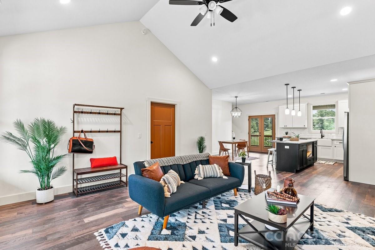30 Johnny Roberts Road — Alexander