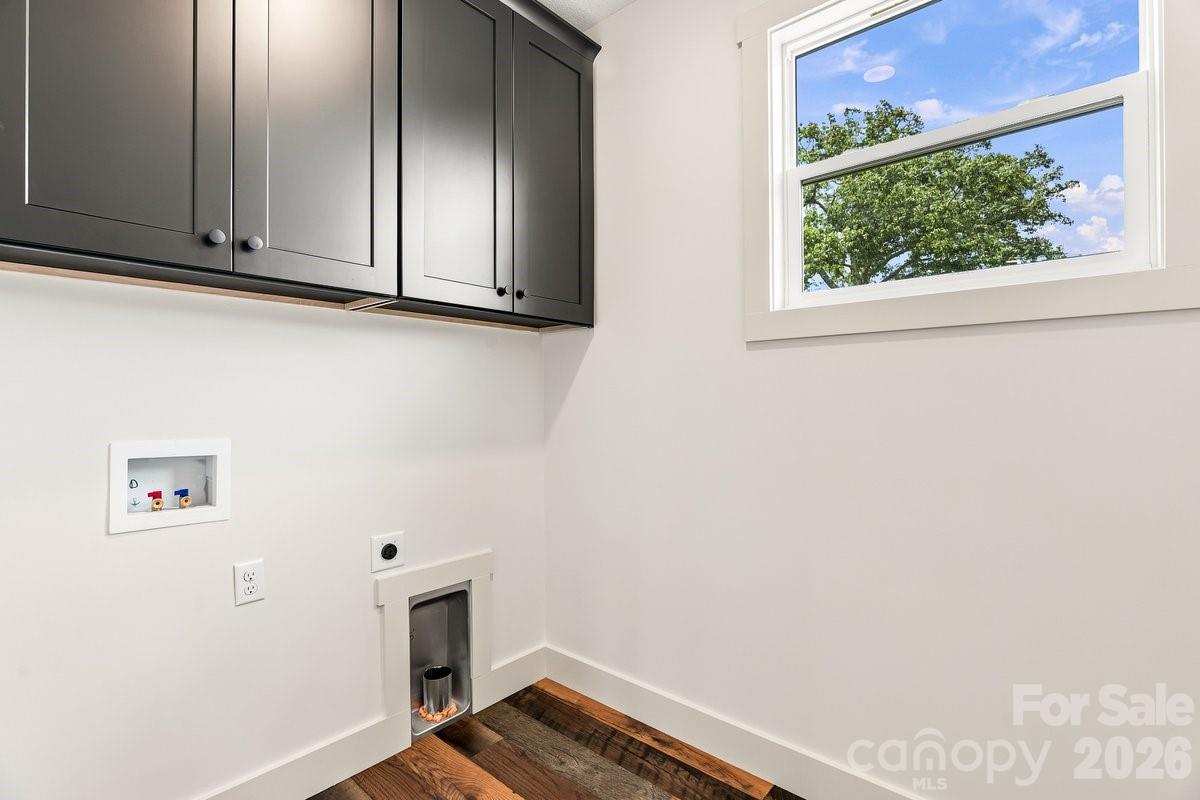 30 Johnny Roberts Road — Alexander