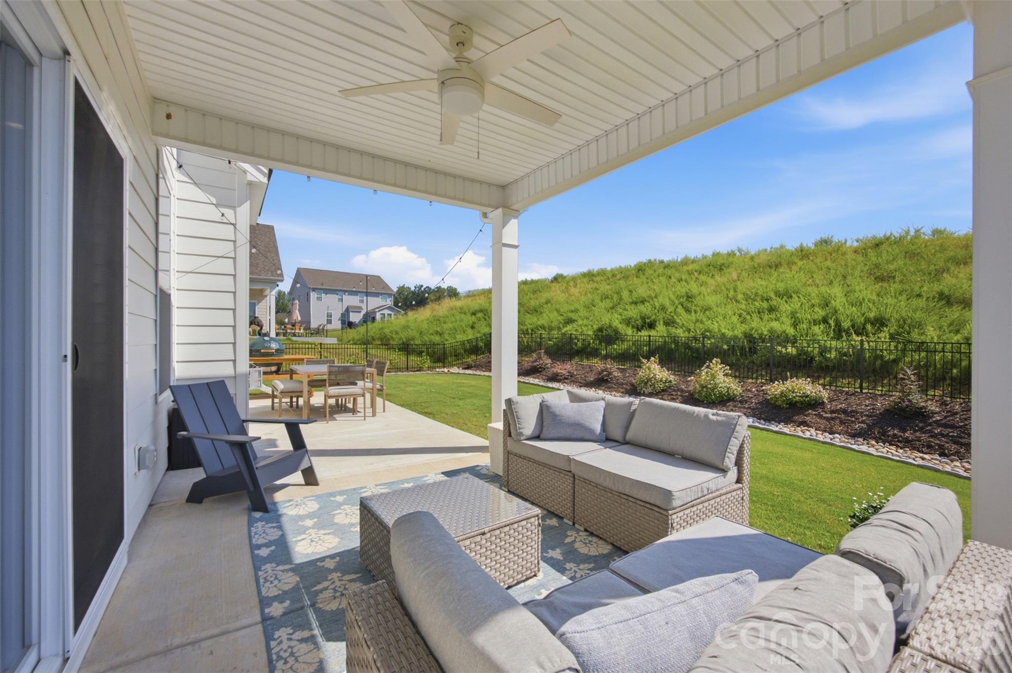 5821 Casper Drive — Charlotte