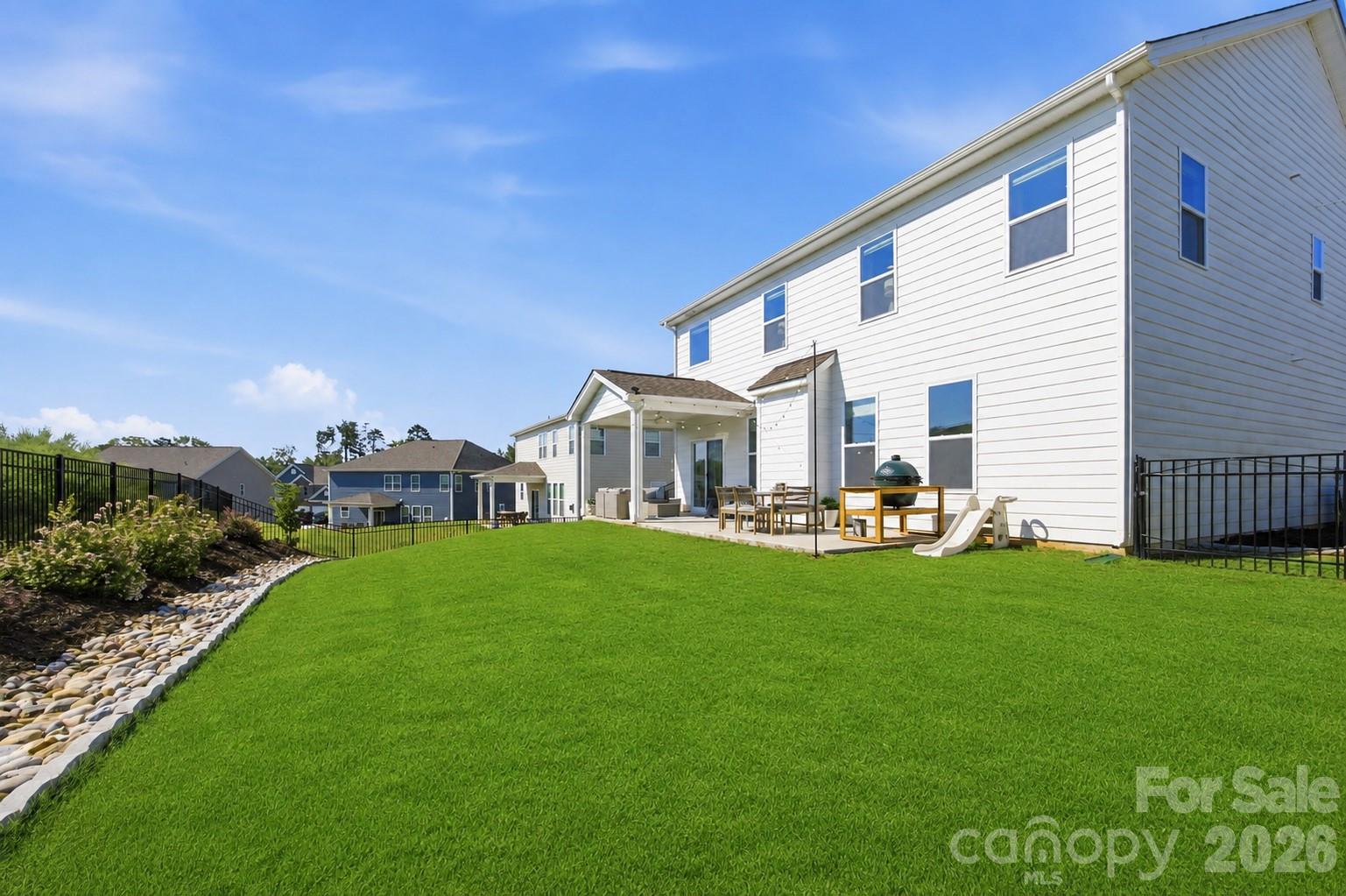 5821 Casper Drive — Charlotte