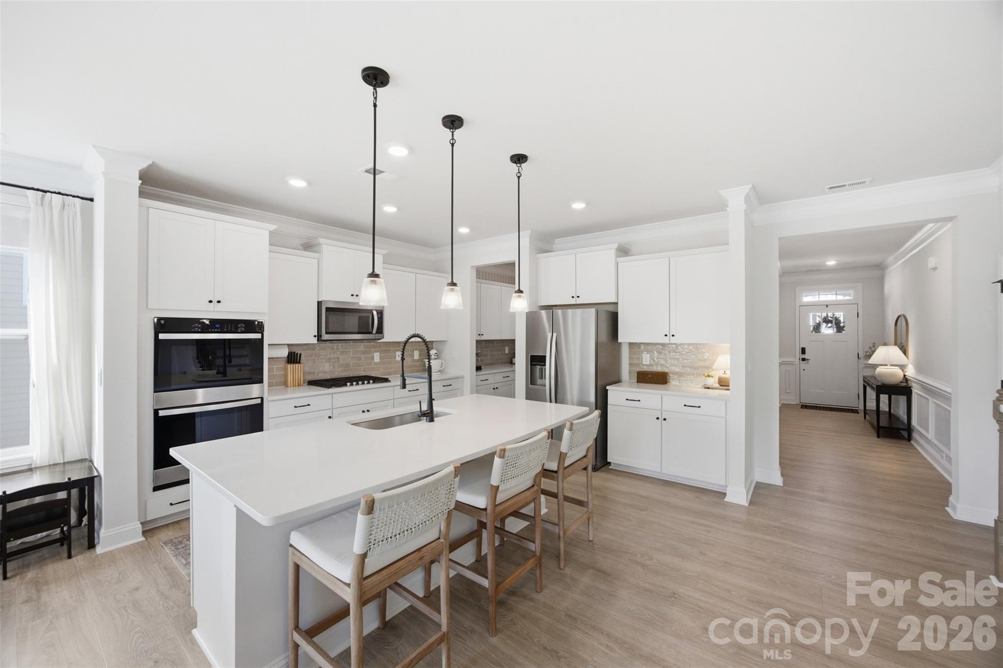 5821 Casper Drive — Charlotte