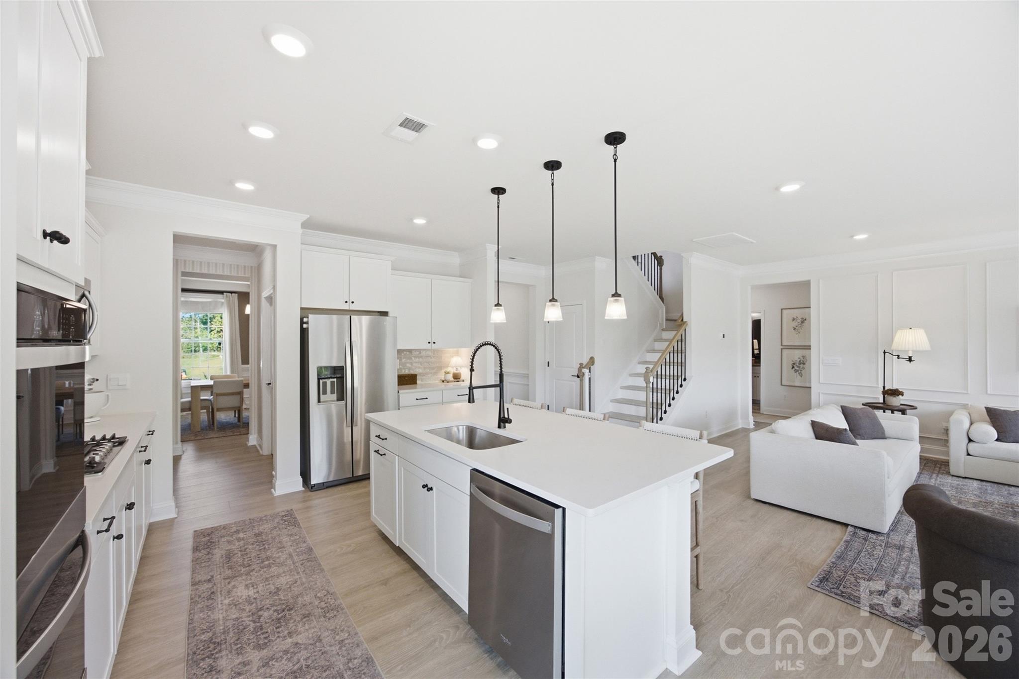 5821 Casper Drive — Charlotte