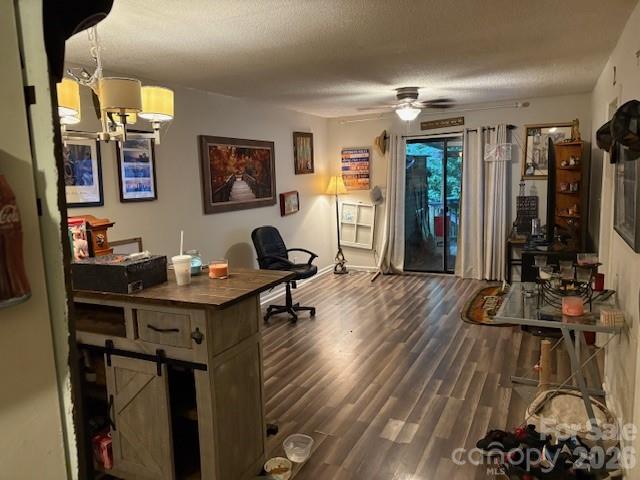 7868 Kinglet Road — Connelly Springs