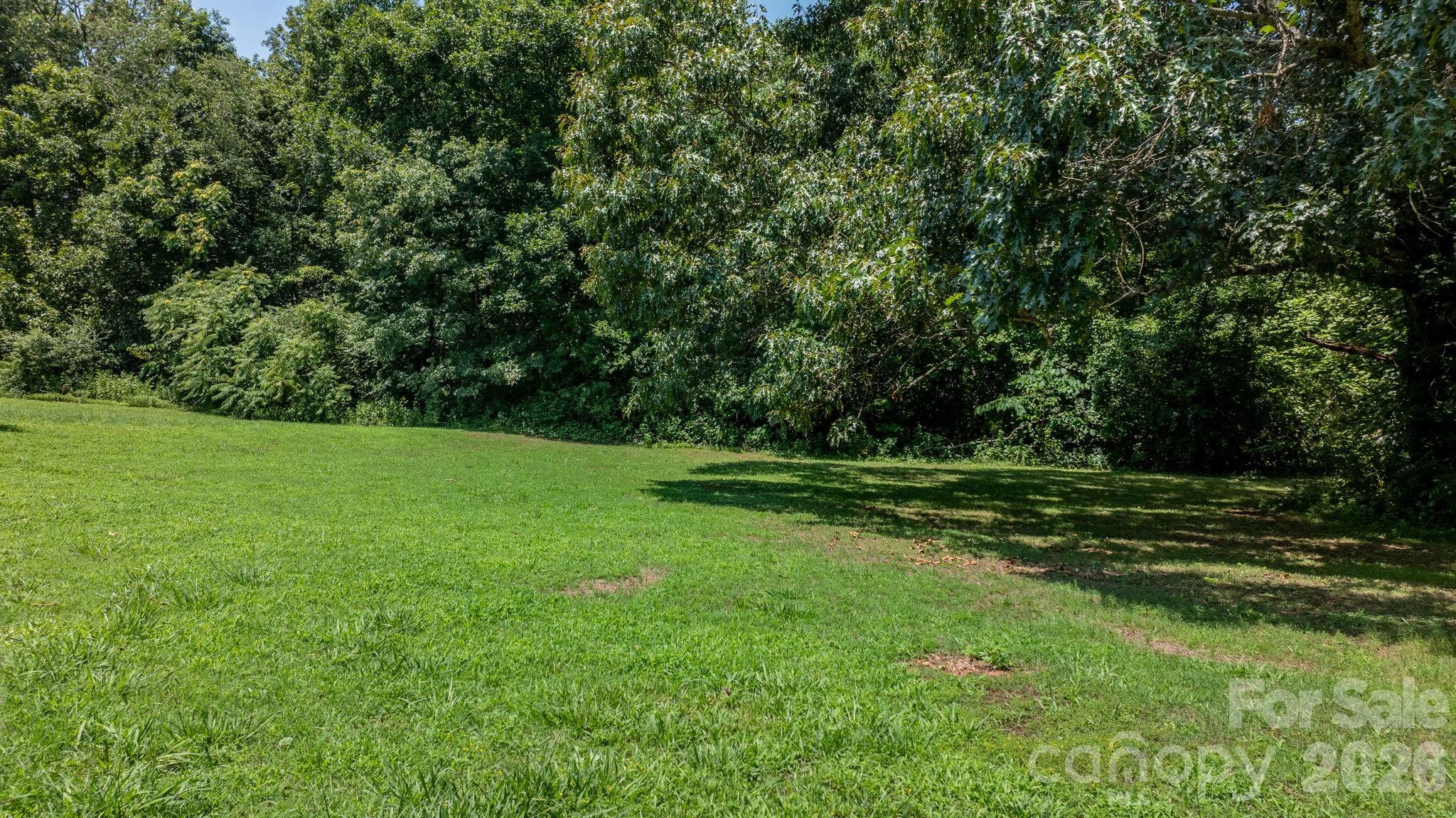2097 Hermit Trail — Newton