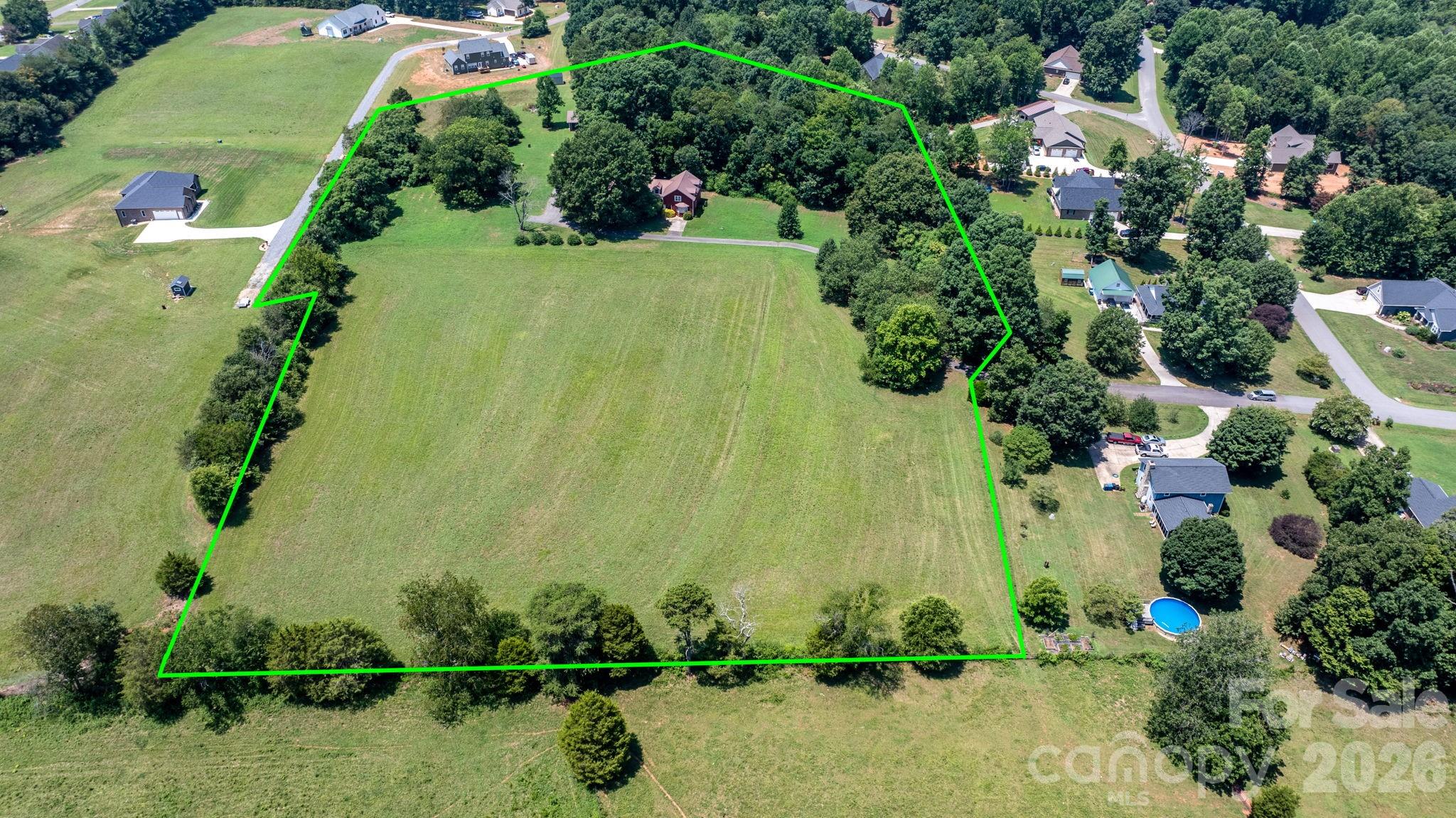 2097 Hermit Trail — Newton