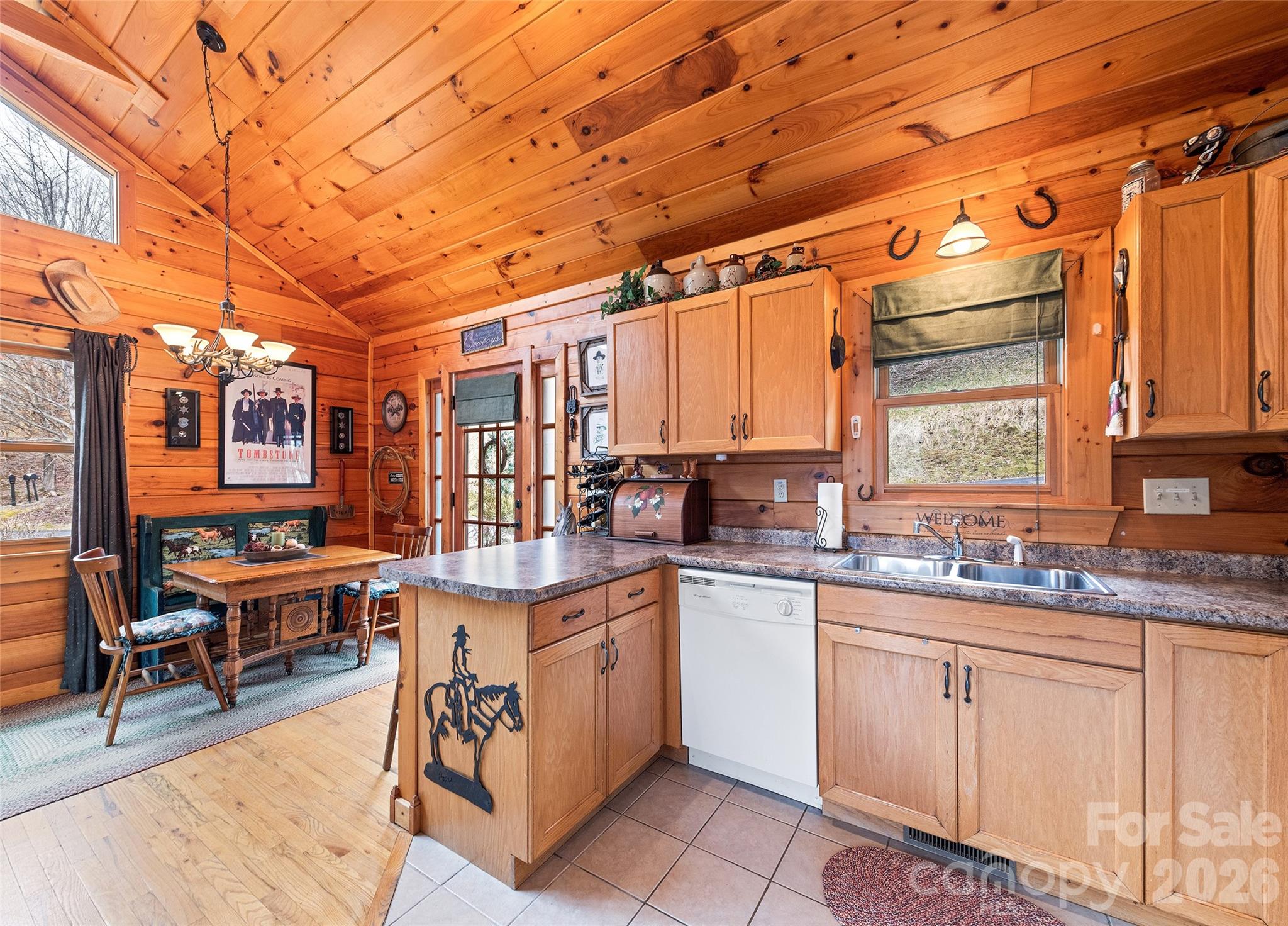 16 Hiawatha Drive — Maggie Valley