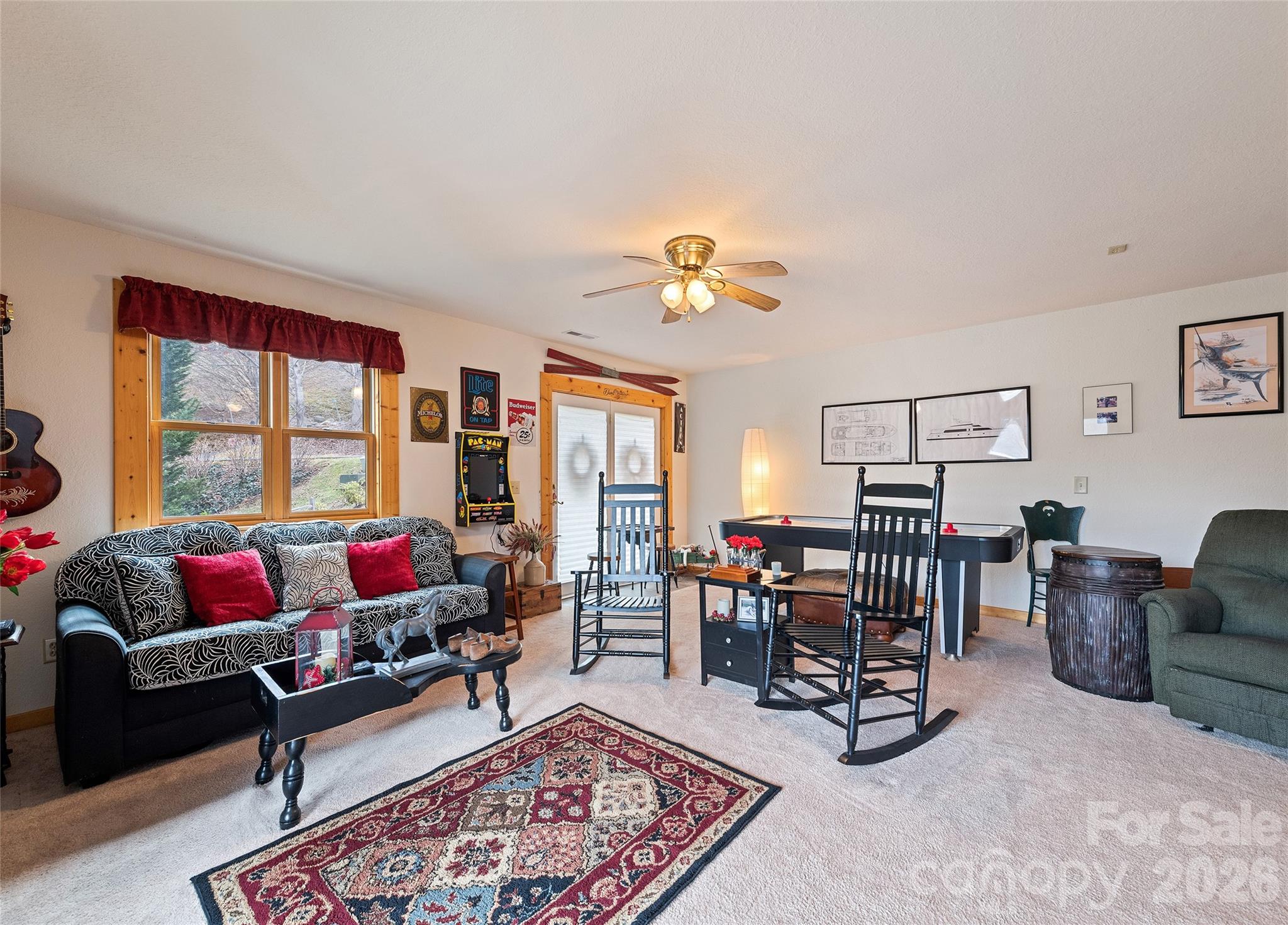 16 Hiawatha Drive — Maggie Valley